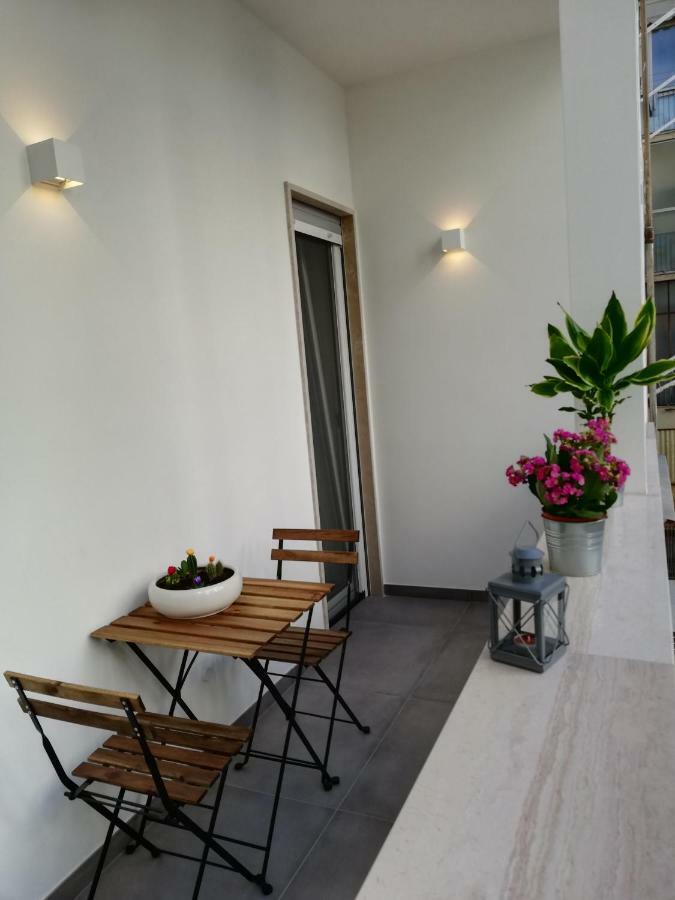 Dimora San Ferdinando 2 Appartement Bari Buitenkant foto