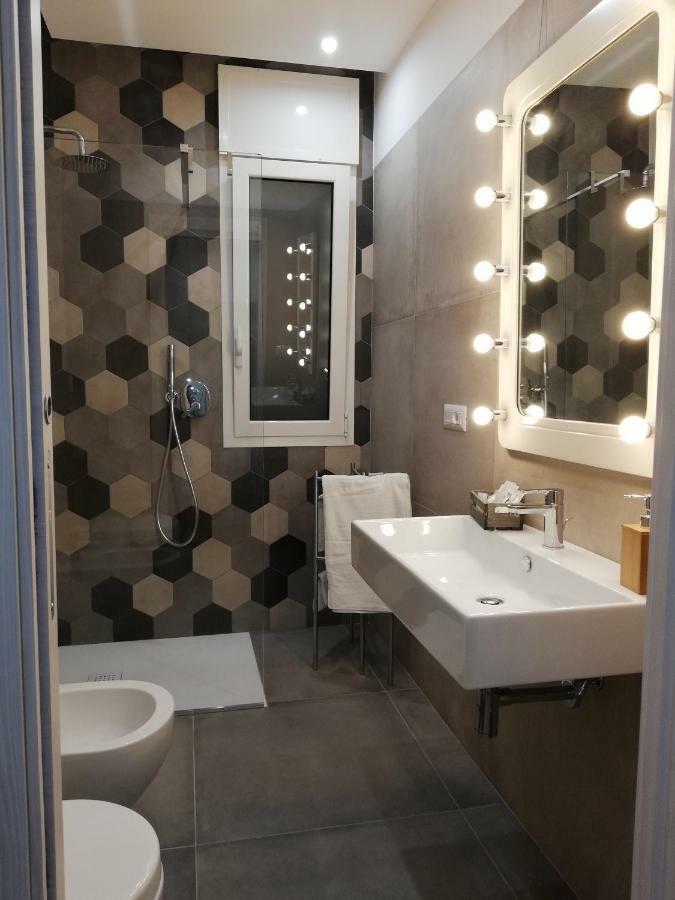 Dimora San Ferdinando 2 Appartement Bari Buitenkant foto